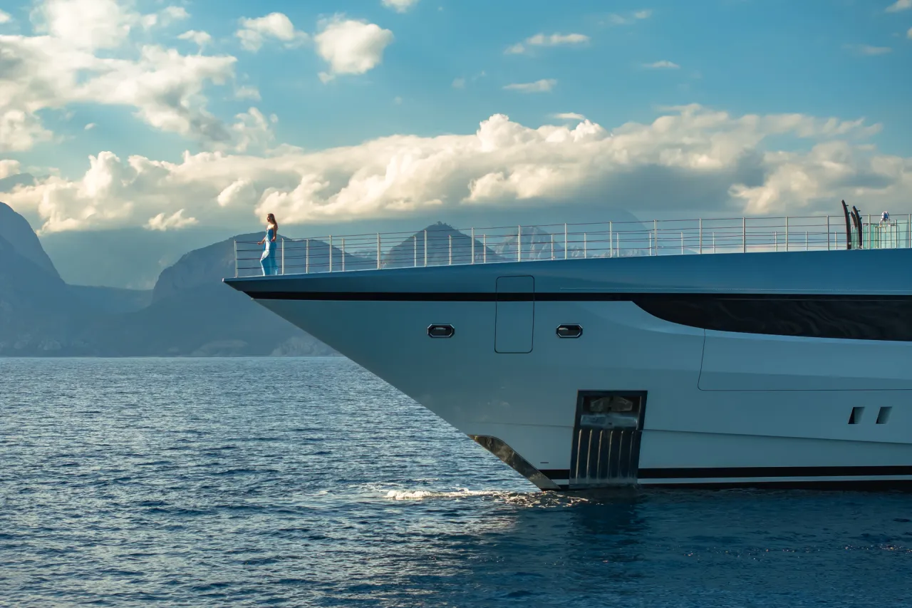 FIRST EXCLUSIVE LOOK AT THE 80-METER M/Y AL-REEM