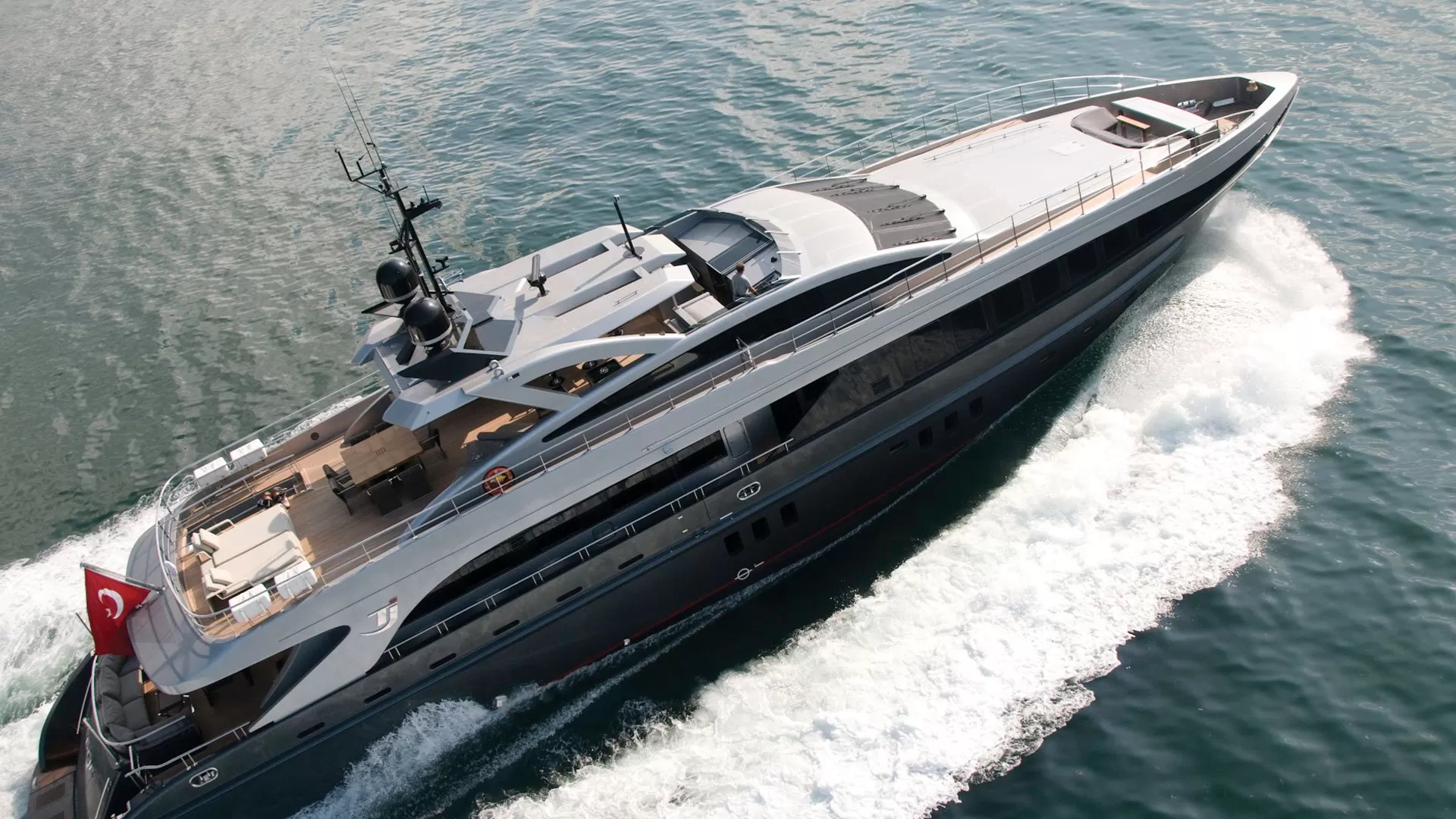 Bilgin 123 Tee-Dje Exterior