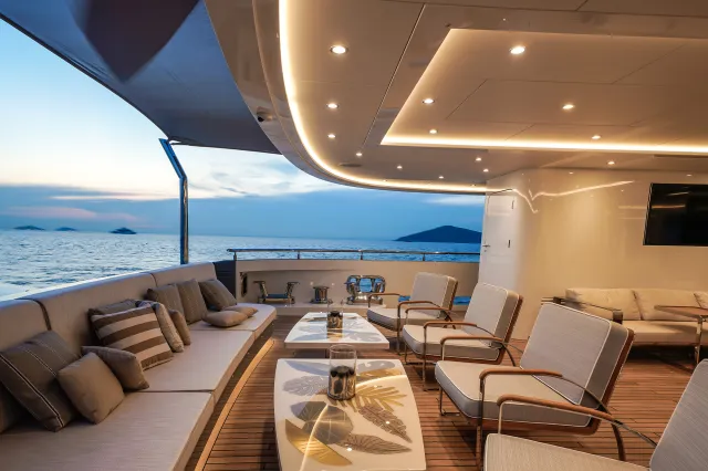 Bilgin 156 Moonraker View 16